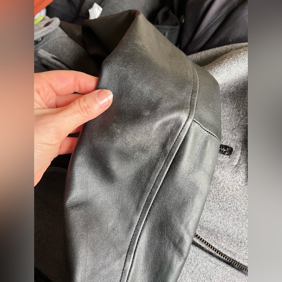 Genuine leather and wool jacket - Picture 7 of 12